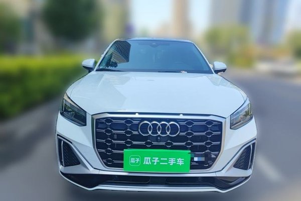 Audi Q2L 2022, 34500 км, за 18057 USD