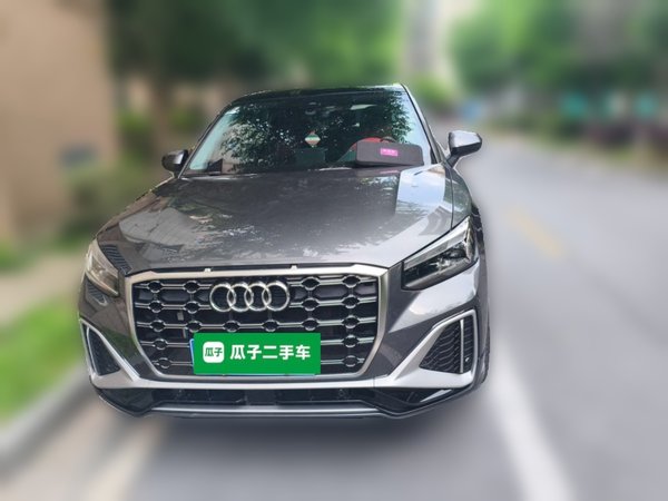 Audi Q2L 2023, 13000 км, за 20944 USD