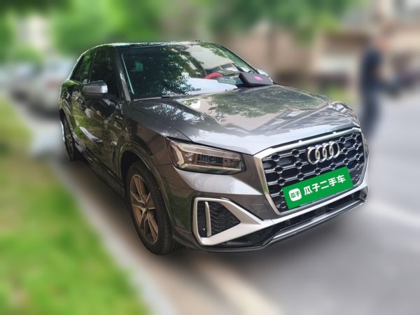 Audi Q2L 2023, 13000 км, за 20944 USD