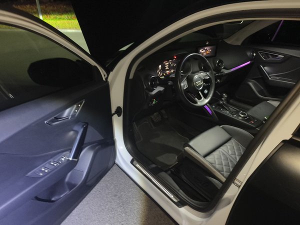 Audi Q2L e-tron 2019, 88900 км, за 10628 USD - фото 8