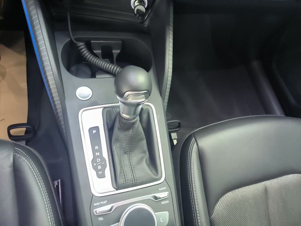 Audi Q2L e-tron 2019, 50000 км, за 10954 USD - фото 17
