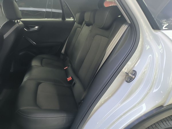 Audi Q2L e-tron 2019, 50000 км, за 10954 USD - фото 20