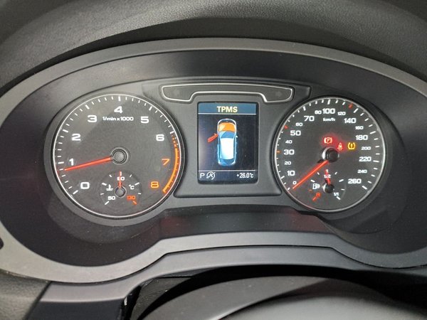 Audi Q3 2013, 59500 км, за 7144 USD - фото 12