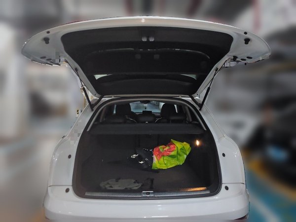 Audi Q3 2013, 172500 км, за 7857 USD - фото 16