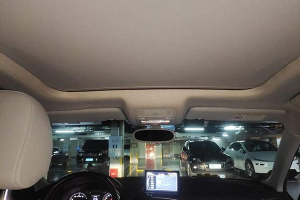 Audi Q3 2015, 59200 км, за 8361 USD - фото 19