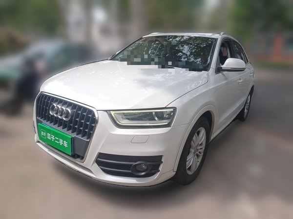 Audi Q3 · 2015 год