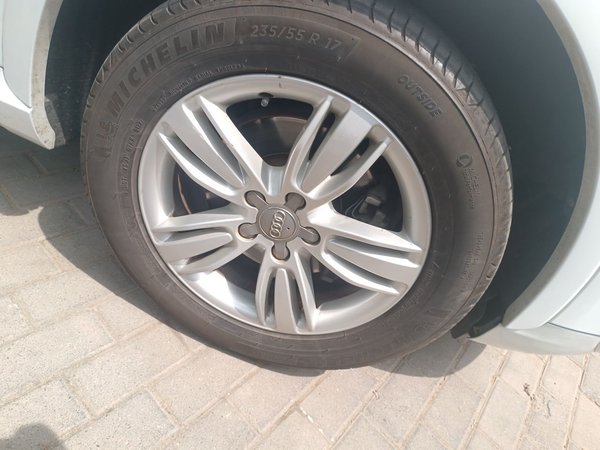 Audi Q3 2015, 107100 км, за 7213 USD