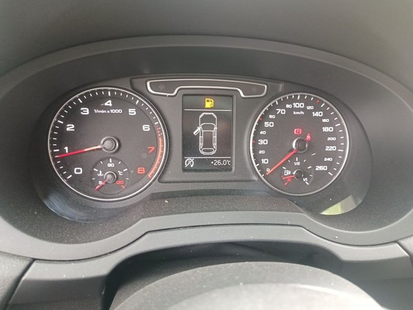 Audi Q3 2015, 107100 км, за 7213 USD - фото 8