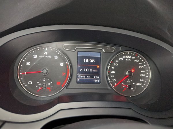 Audi Q3 2015, 121000 км, за 7829 USD - фото 12