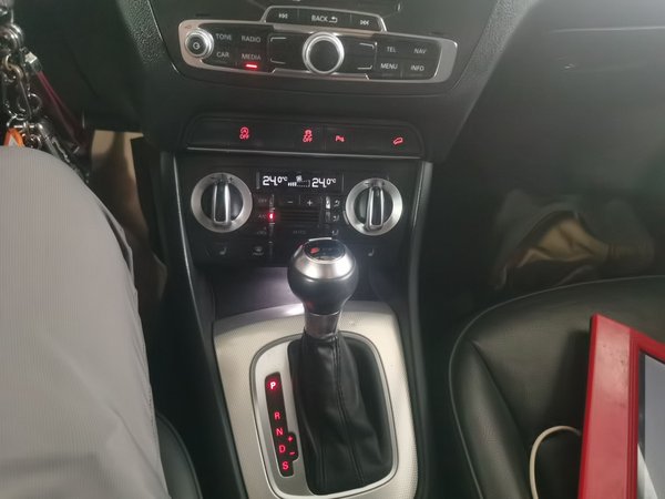 Audi Q3 2015, 123200 км, за 7608 USD - фото 13