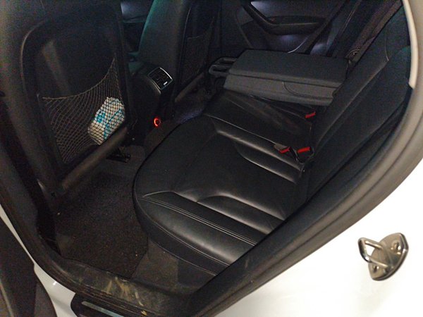 Audi Q3 2015, 114200 км, за 6182 USD - фото 18