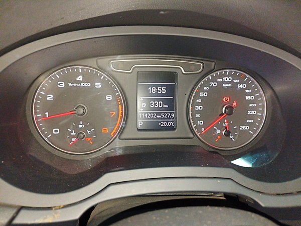 Audi Q3 2015, 114200 км, за 6182 USD - фото 13