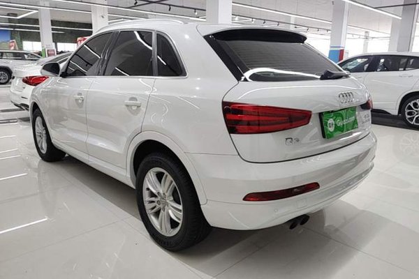 Audi Q3 2015, 95900 км, за 9644 USD