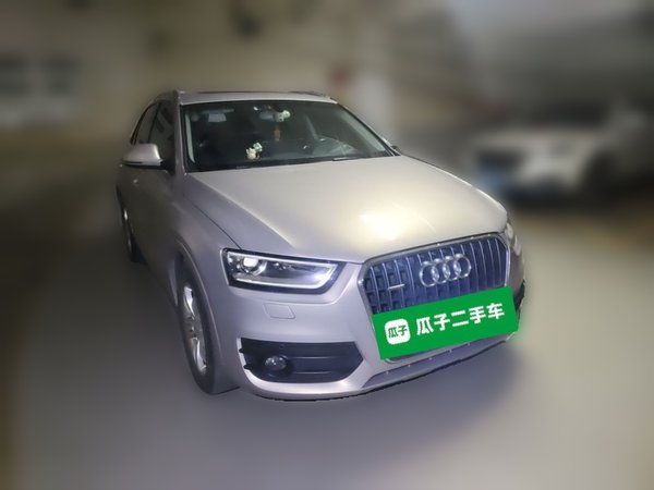 Audi Q3 2015, 132900 км, за 6474 USD