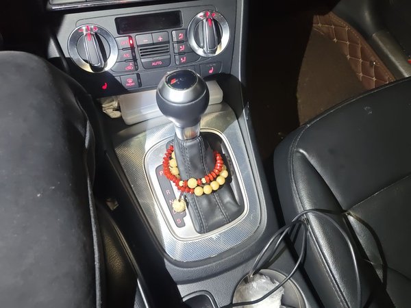 Audi Q3 2015, 132900 км, за 6474 USD - фото 15