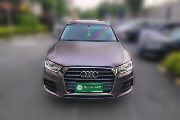 Audi Q3 2016, 131200 км, за 6581 USD