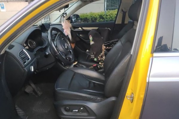 Audi Q3 2016, 131200 км, за 6581 USD - фото 16