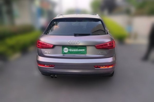 Audi Q3 2016, 131200 км, за 6581 USD