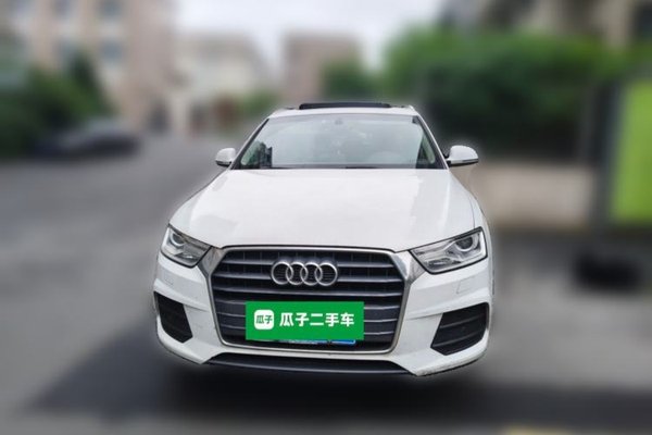 Audi Q3 2016, 101900 км, за 9120 USD