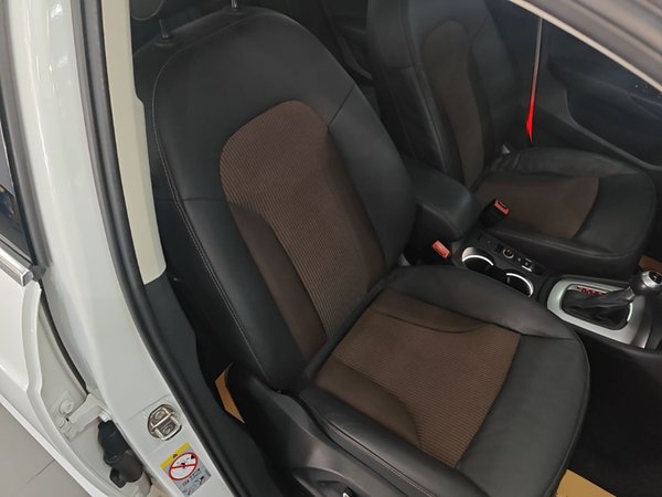 Audi Q3 2016, 118400 км, за 9343 USD - фото 23