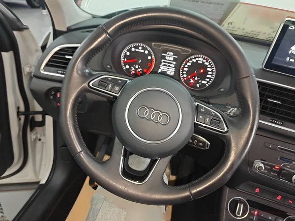 Audi Q3 2016, 118400 км, за 9343 USD - фото 14