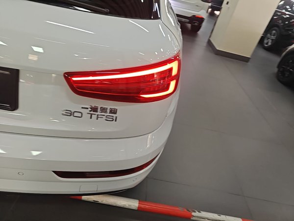 Audi Q3 2016, 118400 км, за 9343 USD - фото 7