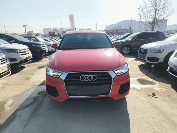 Audi Q3 2016 35 TFSI Fashion Model, 2016 года