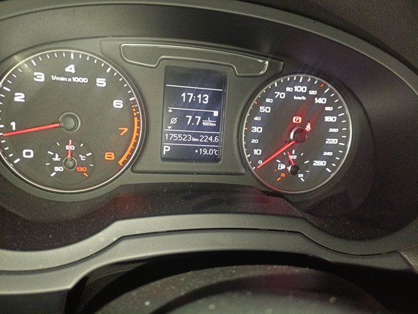 Audi Q3 2016, 175500 км, за 7190 USD - фото 13