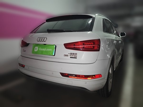 Audi Q3 2016, 85100 км, за 11281 USD