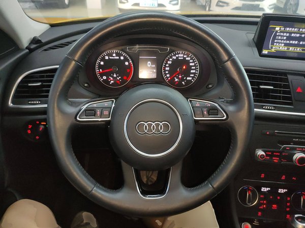 Audi Q3 2016, 134300 км, за 9663 USD - фото 14