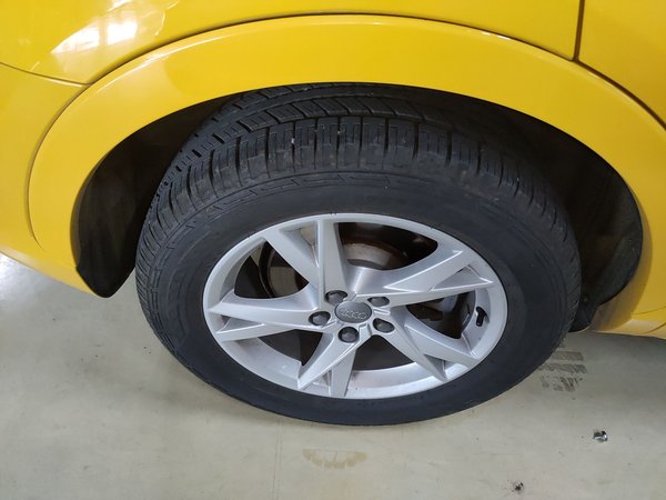 Audi Q3 2016, 134300 км, за 9663 USD - фото 10
