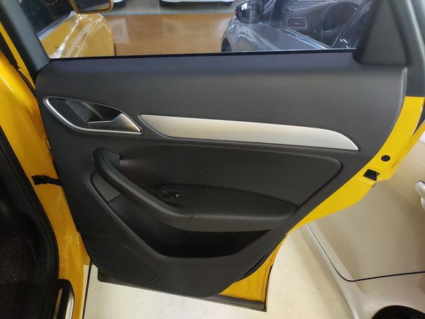 Audi Q3 2016, 134300 км, за 9663 USD - фото 25