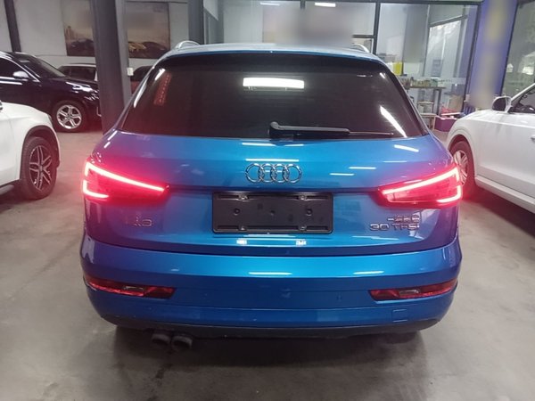 Audi Q3 2017, 90800 км, за 10484 USD