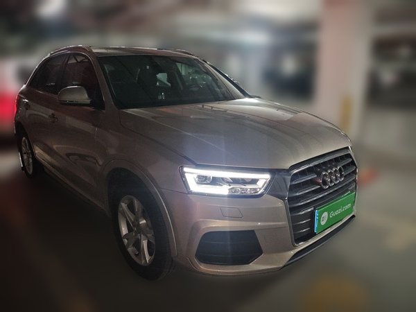 Audi Q3 2017, 53900 км, за 9007 USD