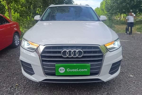 Audi Q3 2017, 106100 км, за 10094 USD