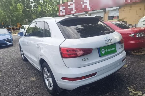Audi Q3 2017, 106100 км, за 10094 USD