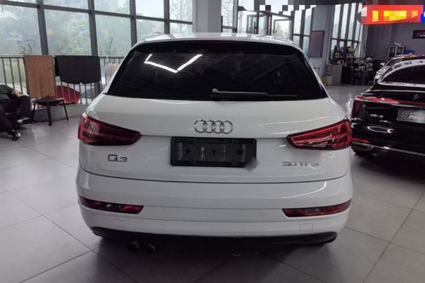Audi Q3 2017, 85100 км, за 10767 USD