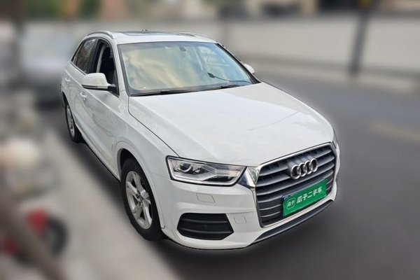 Audi Q3 2017, 99000 км, за 8649 USD