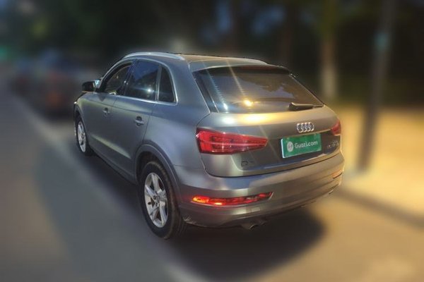 Audi Q3 2017, 153800 км, за 8291 USD