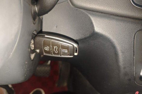 Audi Q3 2017, 153800 км, за 8291 USD - фото 9
