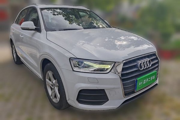 Audi Q3 2017, 101199 км, за 10405 USD