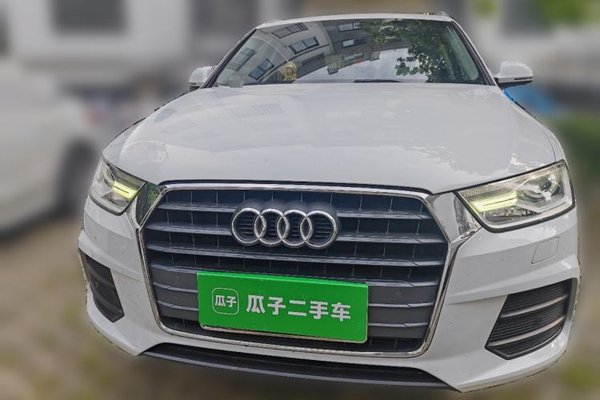 Audi Q3 2017, 101199 км, за 10405 USD