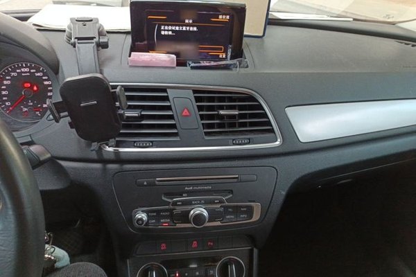 Audi Q3 2018, 186100 км, за 10321 USD - фото 11