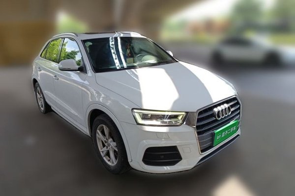 Audi Q3 2018, 186100 км, за 10321 USD