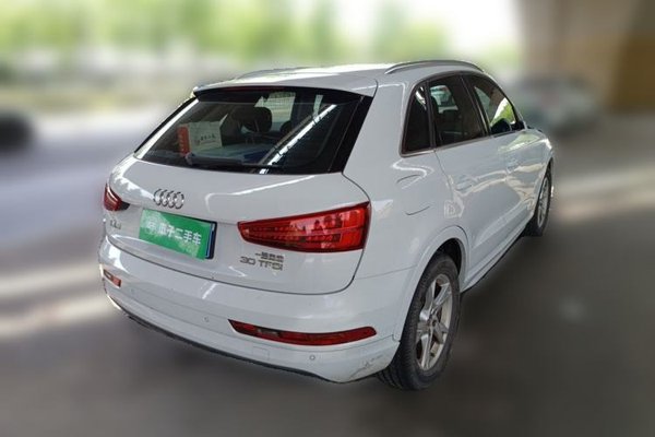 Audi Q3 2018, 186100 км, за 10321 USD
