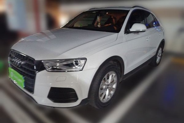 Audi Q3 · 2018 год