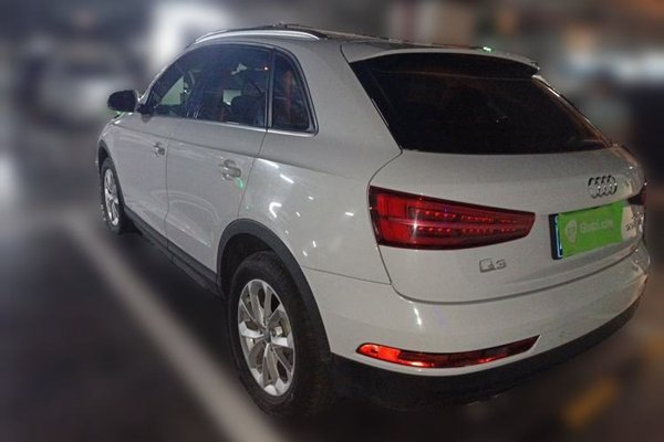 Audi Q3 2018, 56900 км, за 10981 USD