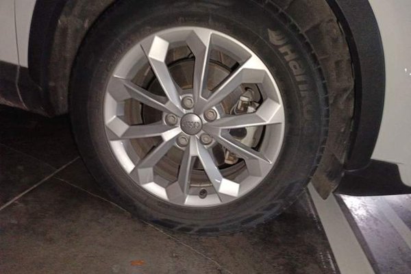 Audi Q3 2018, 56900 км, за 10981 USD - фото 8