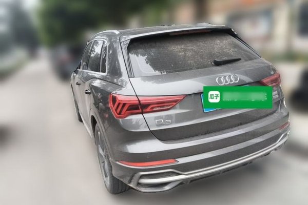 Audi Q3 2019, 80399 км, за 13737 USD