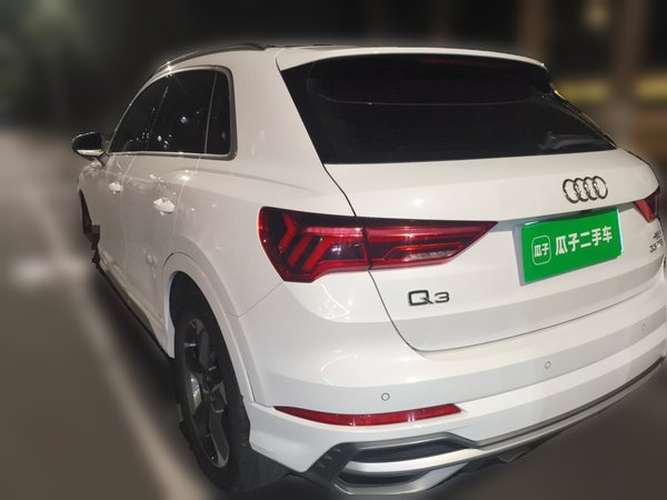 Audi Q3 2019, 104100 км, за 11319 USD